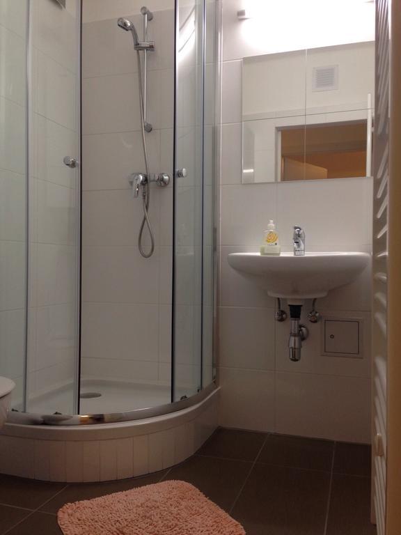 Apartment Opera Вена Номер фото